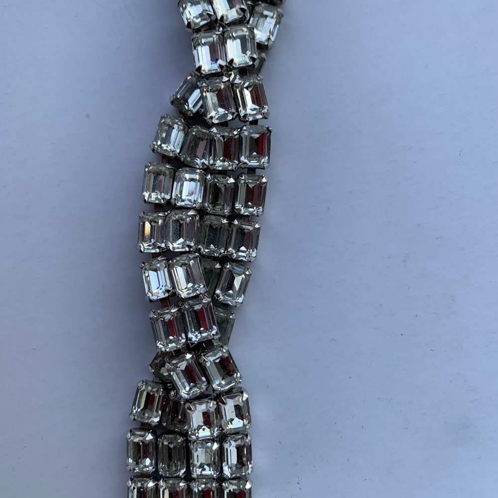 Weiss Women's Rhinestone Crystal Bracelet size 7